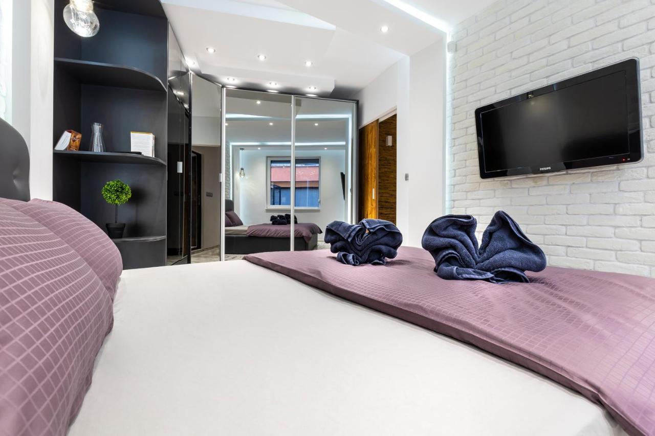Modern 1Bd Flat With A Parking Near The City Centre By Flat Mаnager Plovdiv Ngoại thất bức ảnh